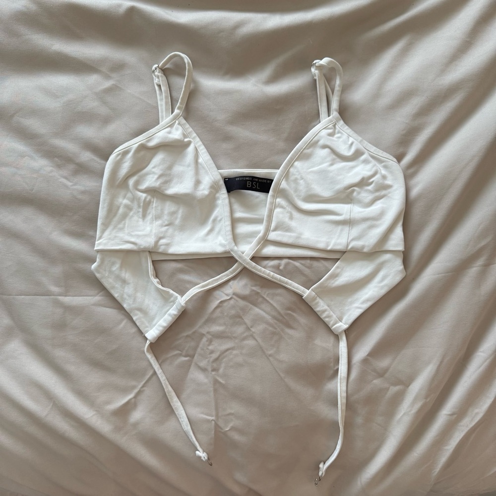Aritzia white tank top